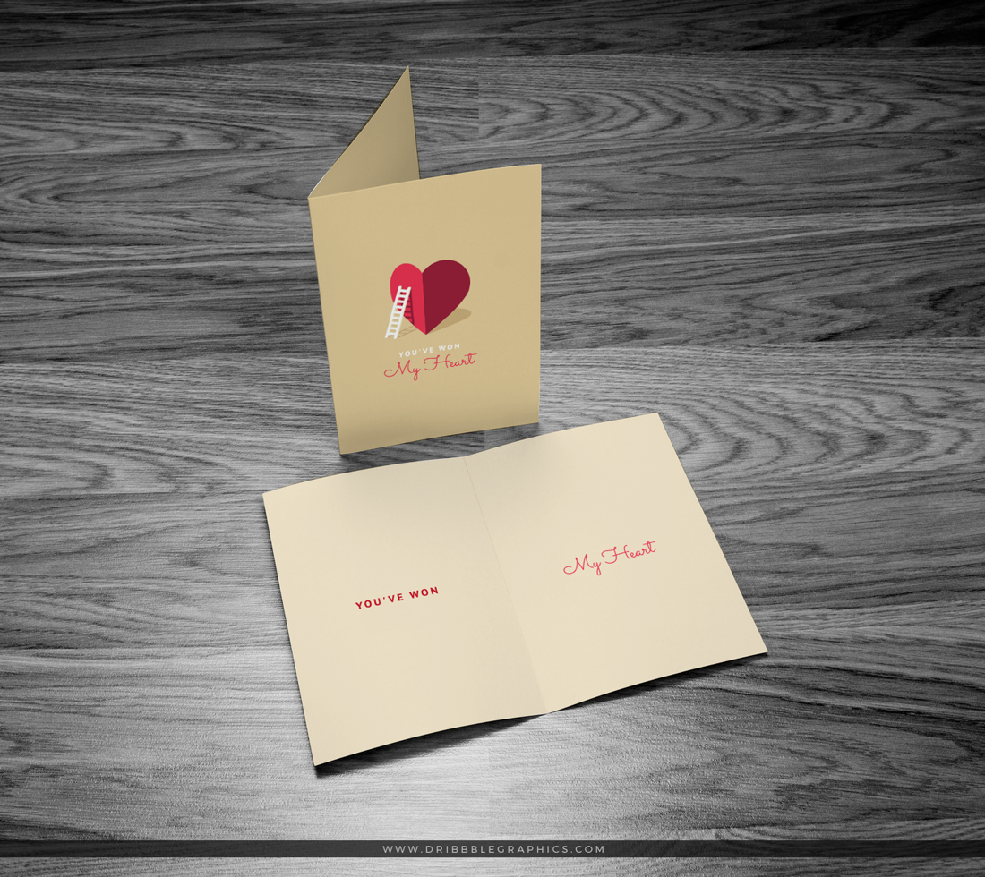Free-Greeting-Card-Mock-up-with-Wooden-Background