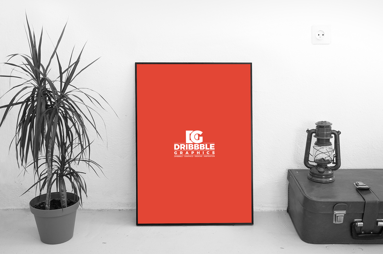 Free-Artistic-Indoor-Photo-Frame-Mockup