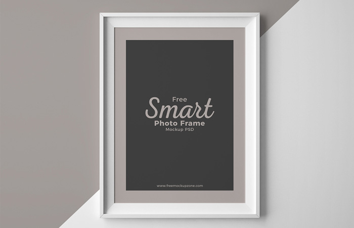 Free-Smart-Photo-Frame-Mockup-PSD