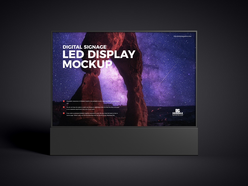 Free-Digital-Signage-LED-Display-Mockup-600