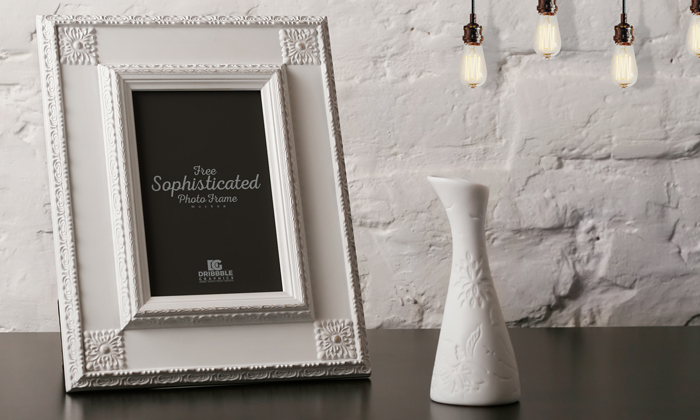 Free-Sophisticated-Photo-Frame-Mockup-300